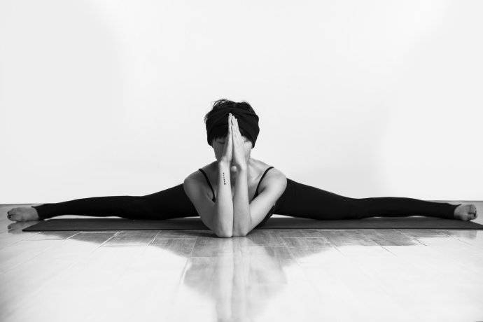 Many yoga poses are not good, because these simple poses are not done well
